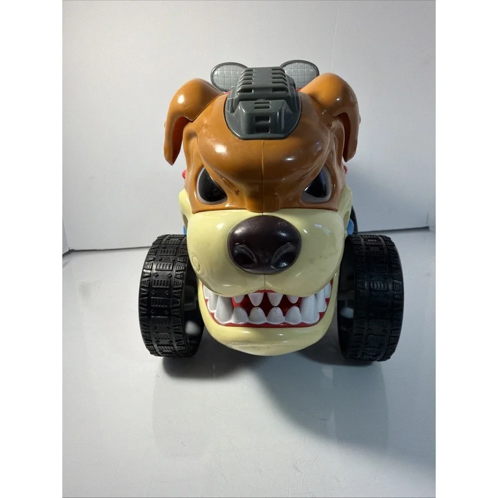 Adventure Force Chomp and Cruise Chomper Musical Bull Dog Truck 